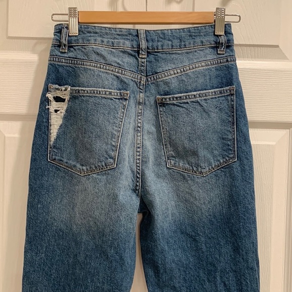 DL1961 Susie High Rise Tapered Houston Jeans - Picture 7 of 13